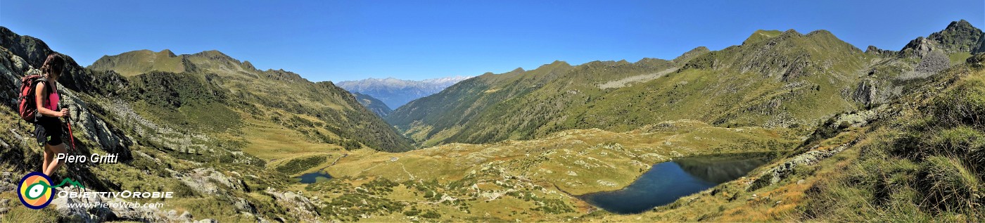 46 Ci abbassiamo dal Lago di Sopra al Lago Grande .jpg